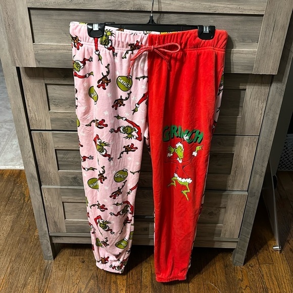 EUC DR. SEUSS THE GRINCH WOMEN'S SMALL SLEEP VELOUR JOGGER PANTS WITH POCKETS - Picture 1 of 13